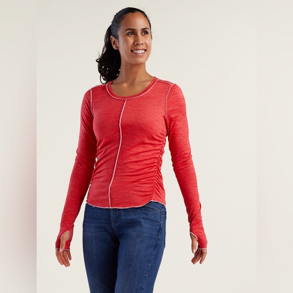 FP Movement by Free People Tops - NWT FP Movement Right on Run Layer in Winterberry